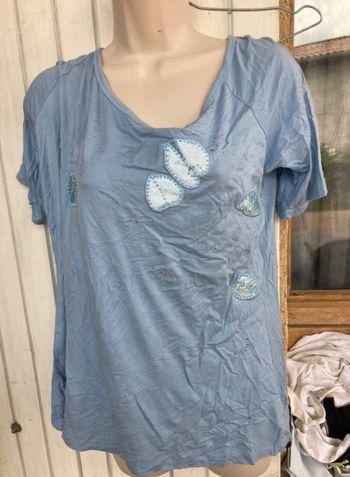 Tee shirt bleu ciel