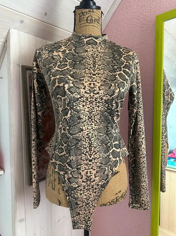 Body imprimé animal Boohoo taille 36