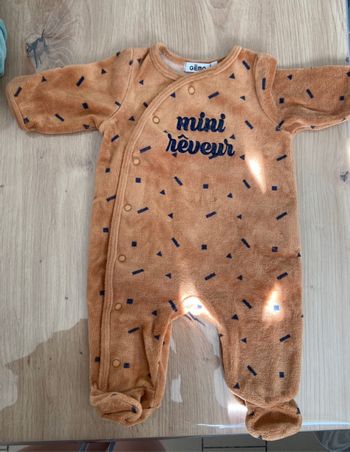 Pyjama 1 mois