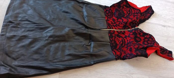 Robe S 36 M 38  sexy dentelle rouge et noir - photo numéro 13