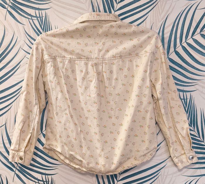 🌸 Veste en jean à fleurs - Kiabi - 12 ans 🌸 - photo numéro 7