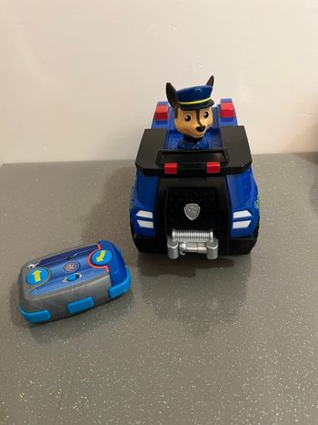 Voiture Chase télécommandé 