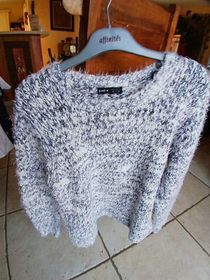 Pull femme - photo numéro 2