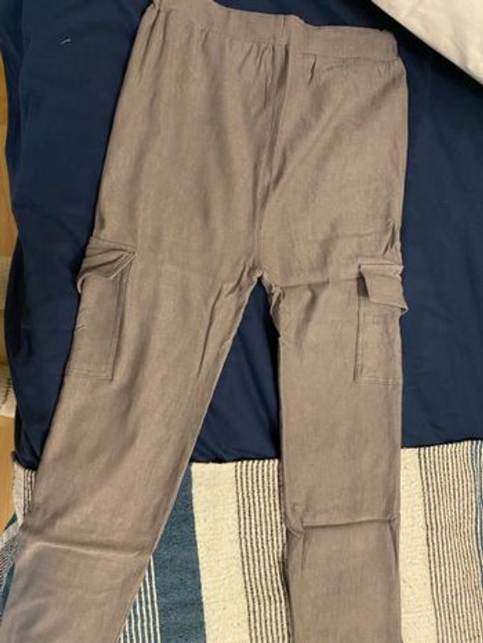 Cargo gris