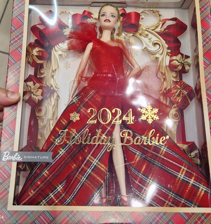 Barbie signature Noël 2024 - photo numéro 2