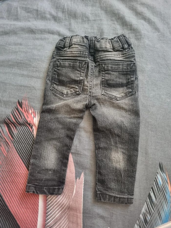 Jean 6 mois . Primark - photo numéro 2