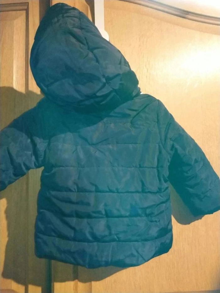 Superbe veste chaude intérieure polaire et moumoute Z grain de blé 9 mois neuve - photo numéro 6