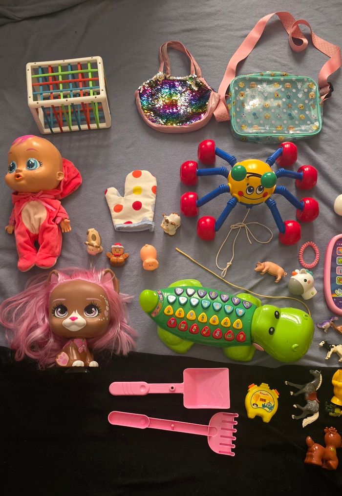 Lot de jouets - photo numéro 2