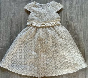 Robe de cérémonie fille - taille 5 ans - très bon état 