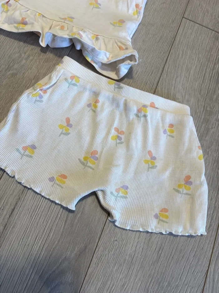 Ensemble 18mois fille - photo numéro 3