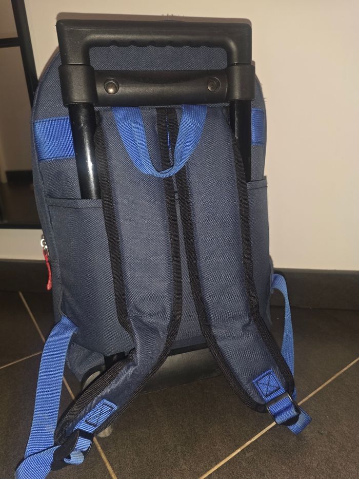 Cartable à roulettes - photo numéro 4
