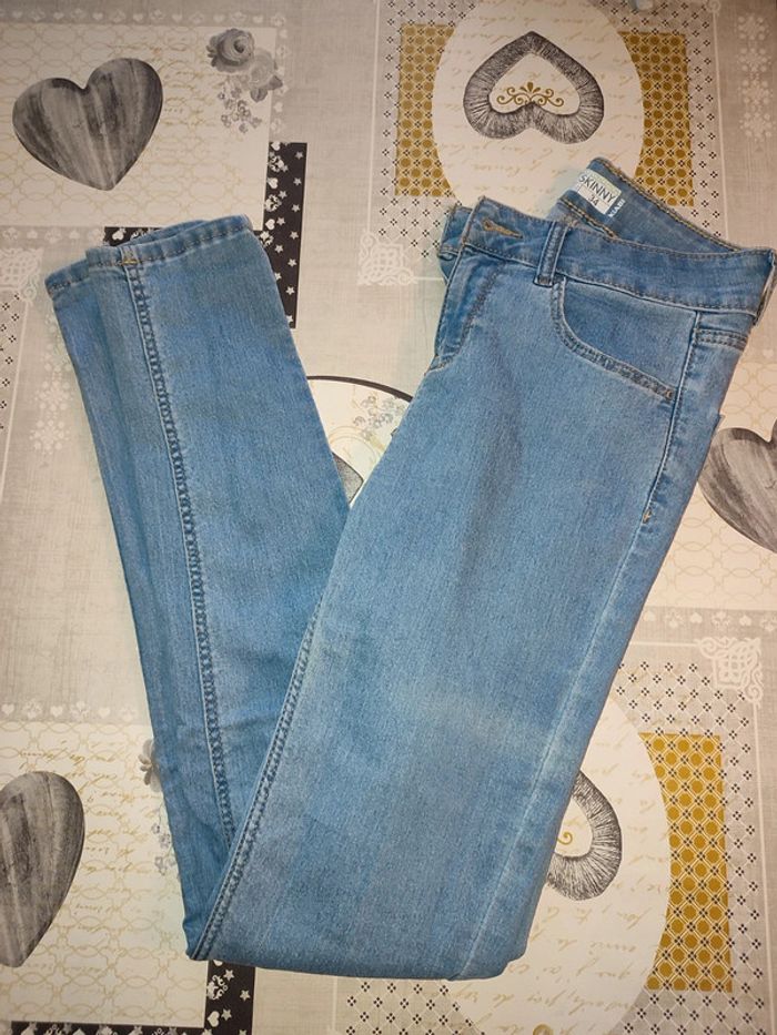 Skinny bleu