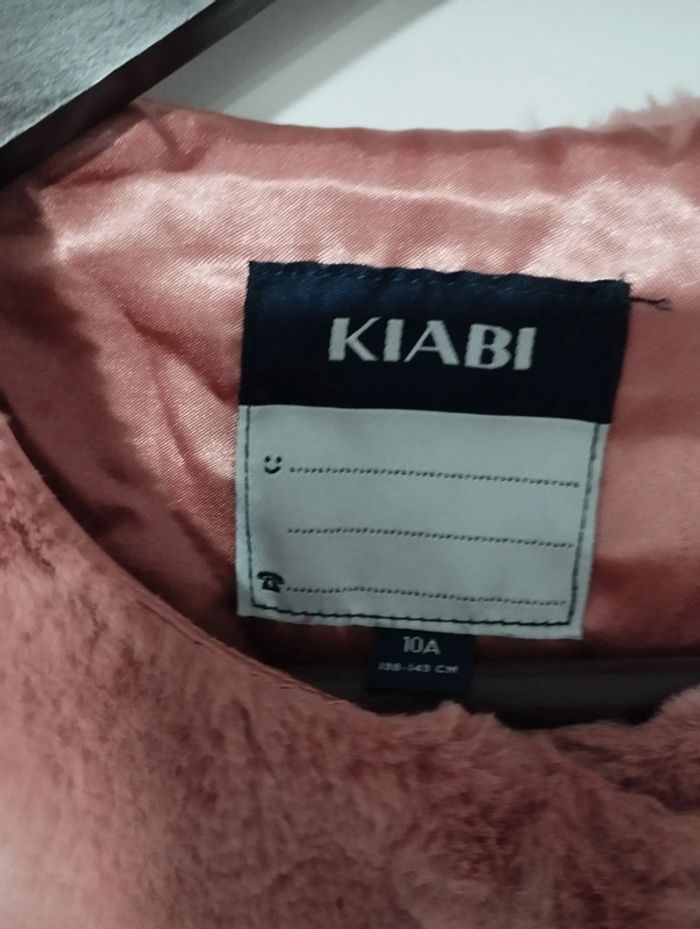 Veste 10 ans Kiabi toute douce - photo numéro 2