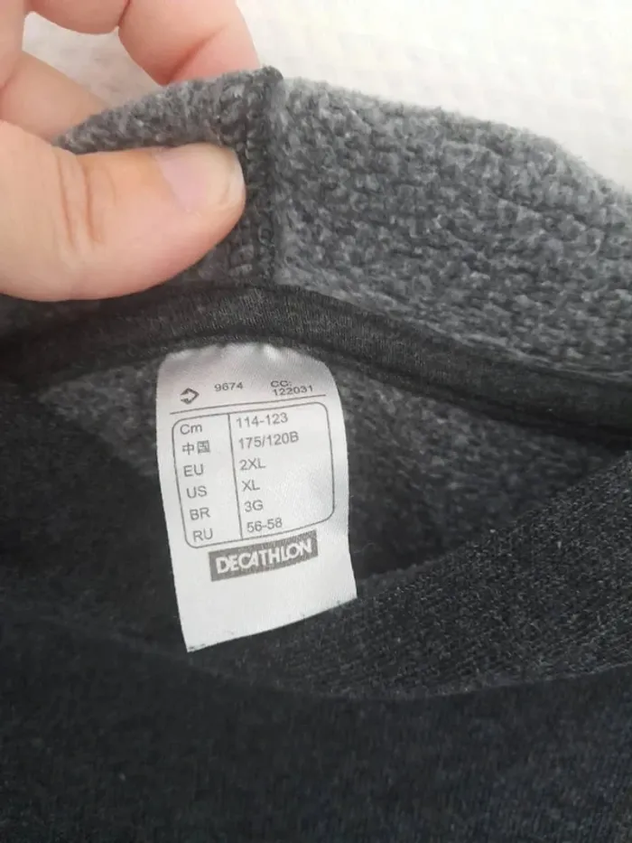 Pull capuche taille 44 tbe - photo numéro 2