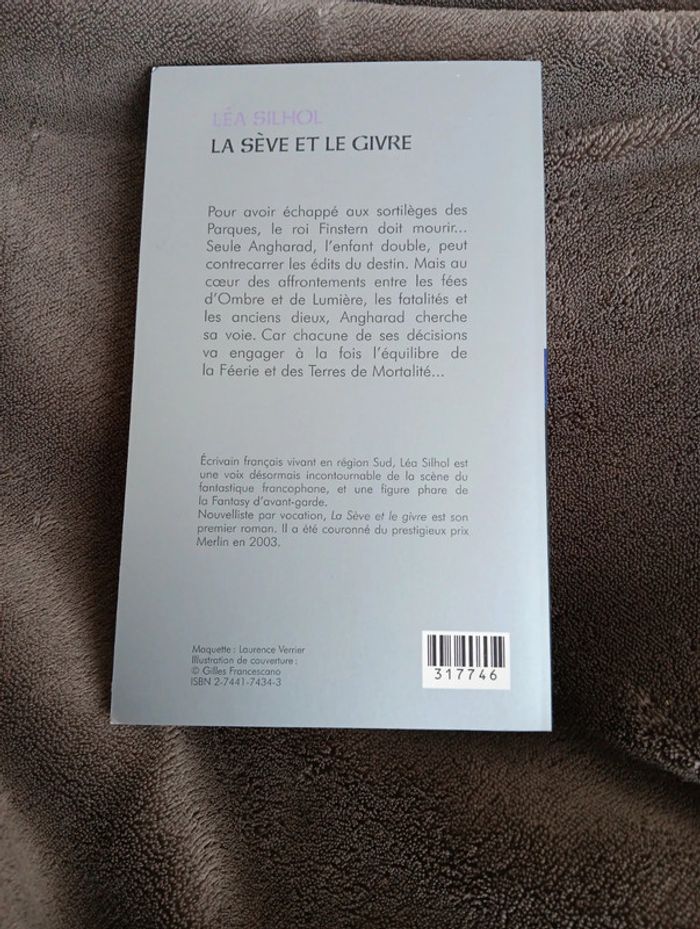 Livre La sève et le givre de Léa Silhol - photo numéro 2