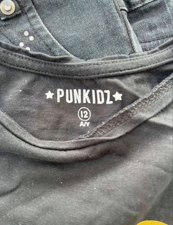 T-shirt punkidz taille 12ans Satisfaisant - photo numéro 2