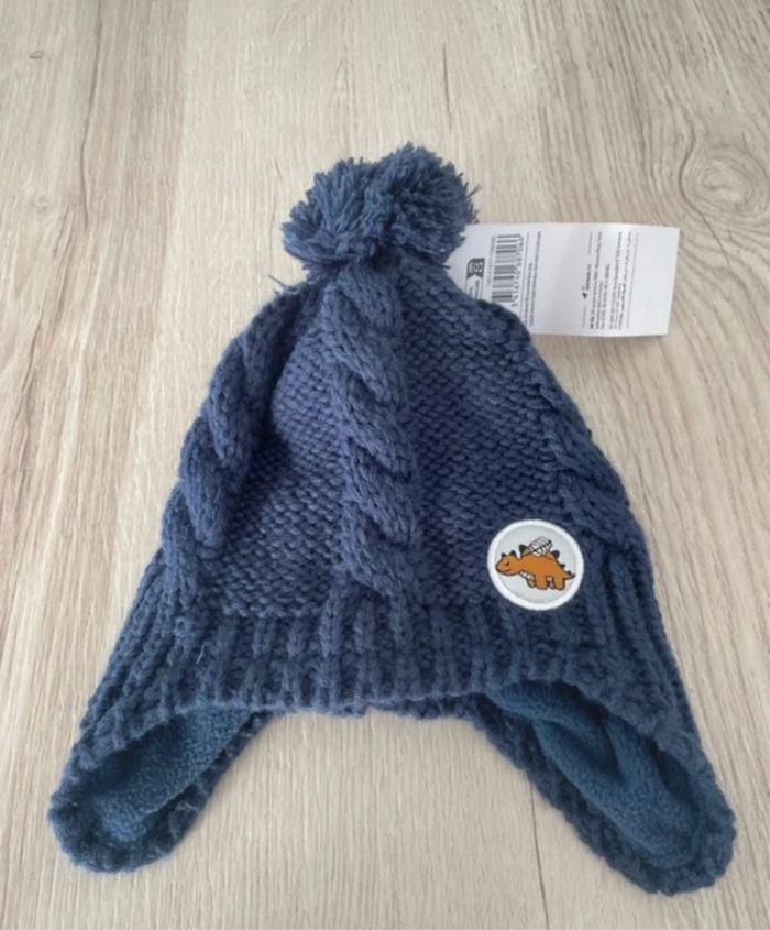 Magnifique bonnet neuf