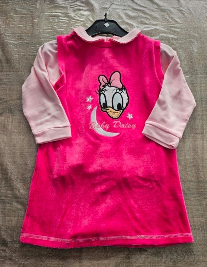 Tobe avec son tee-shirt 24 mois