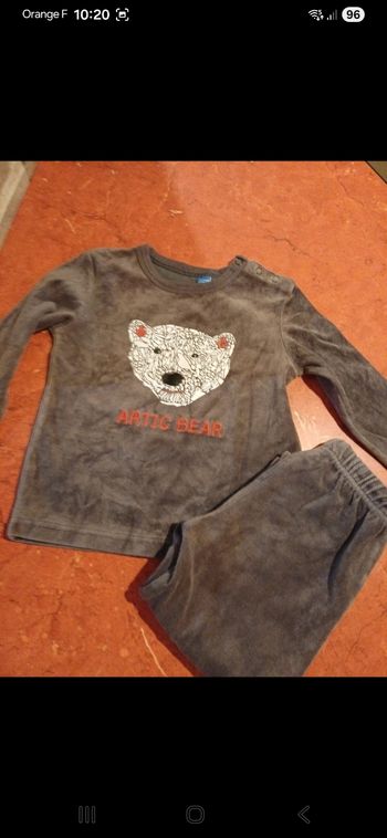 Pyjama garçon taille 24 mois