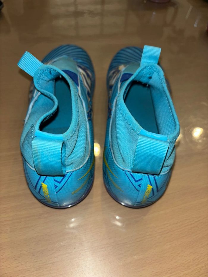 Basket chaussures de football crampon taille 38 mercurial Kylian Mbappé - photo numéro 3