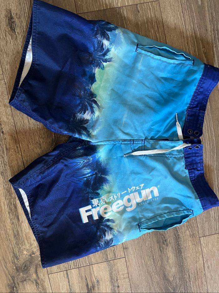 Short de bain freegun 16 ans