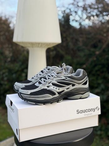 Saucony