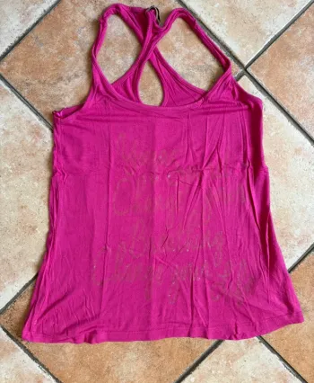 T-shirt sport rose athl taille 2