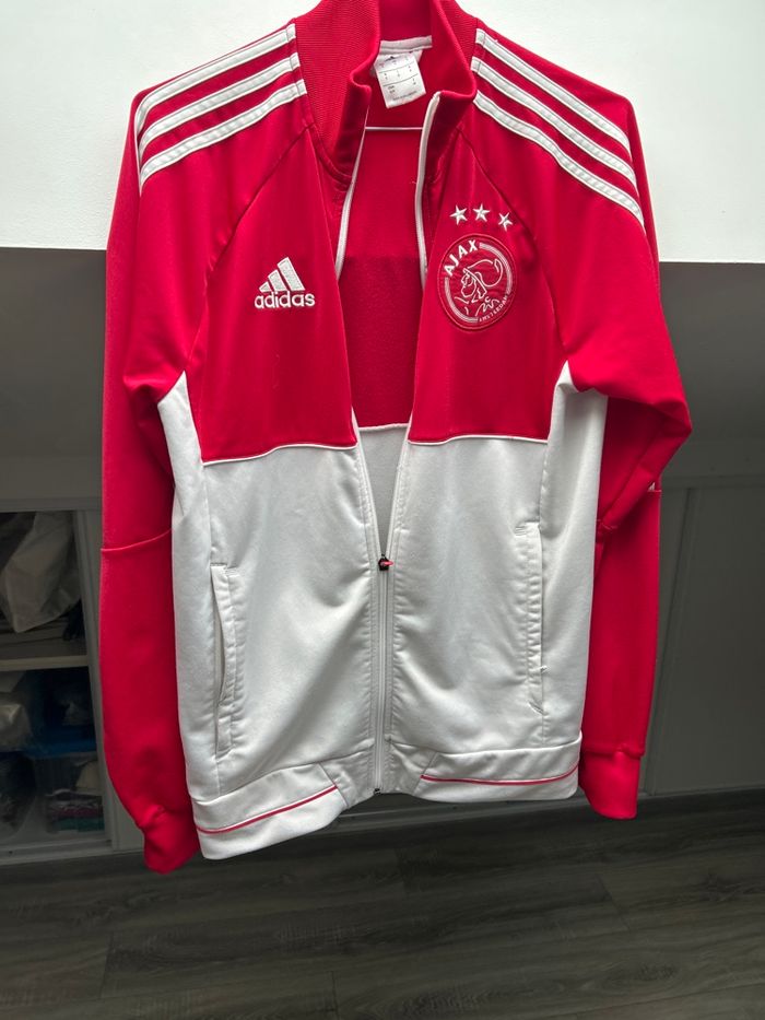 Veste de sport, Adidas