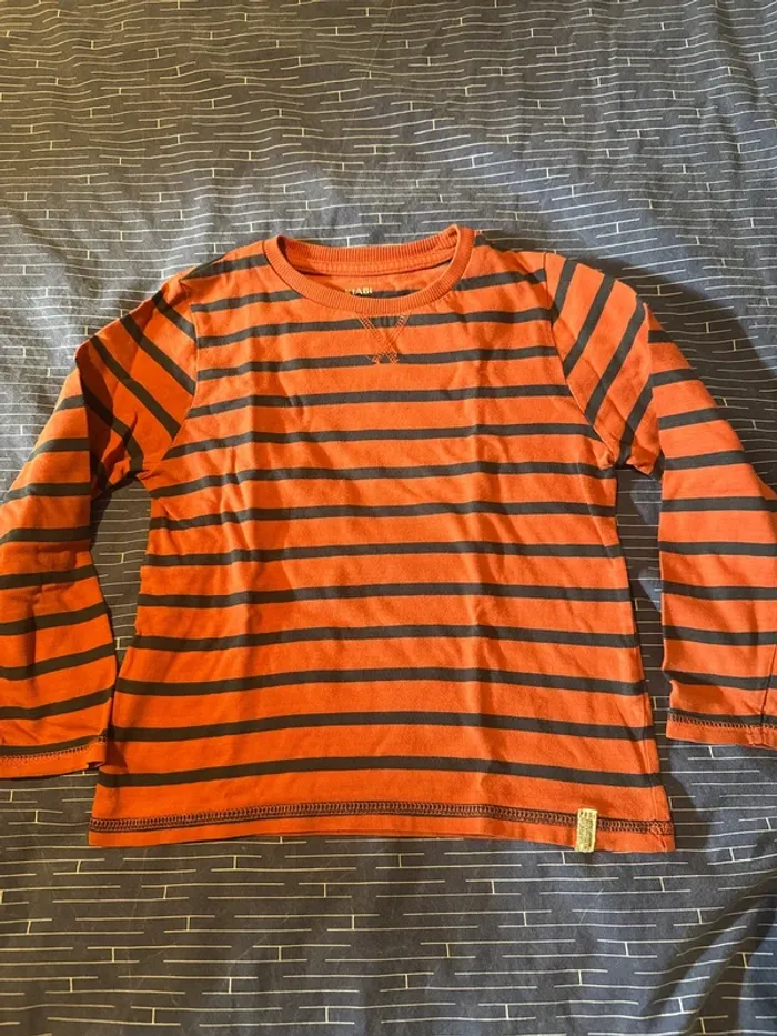 Lot t-shirt manches longues 6 ans - photo numéro 4