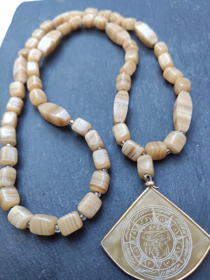 Collier soleil Aztèque