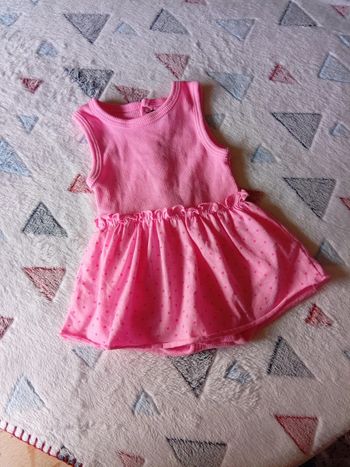 Robe rose