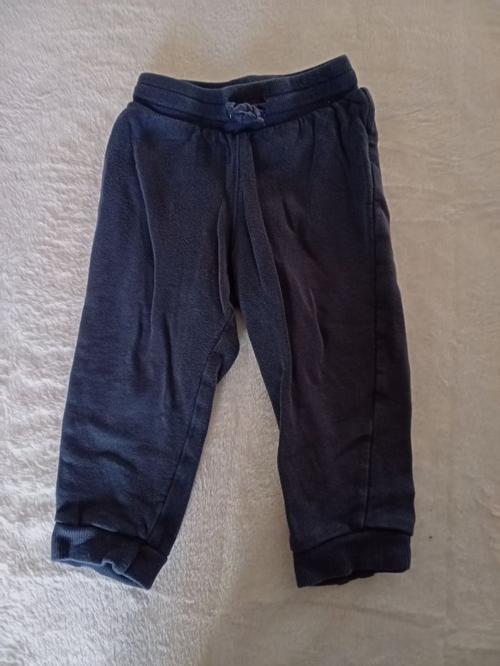 4 pantalons - photo numéro 4