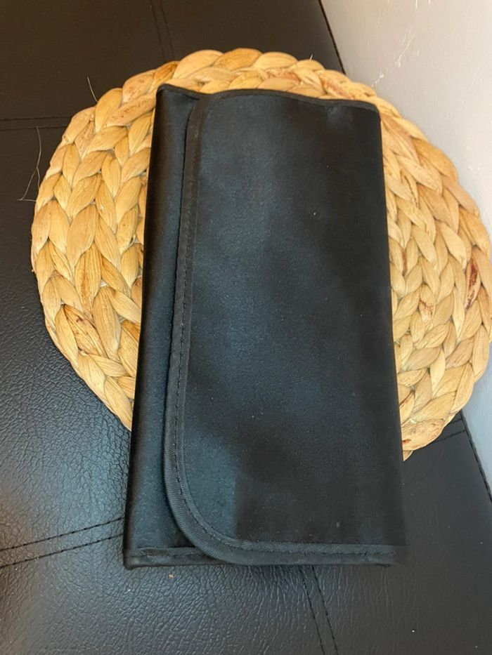 Pochette à pinceaux noir pliable - photo numéro 2