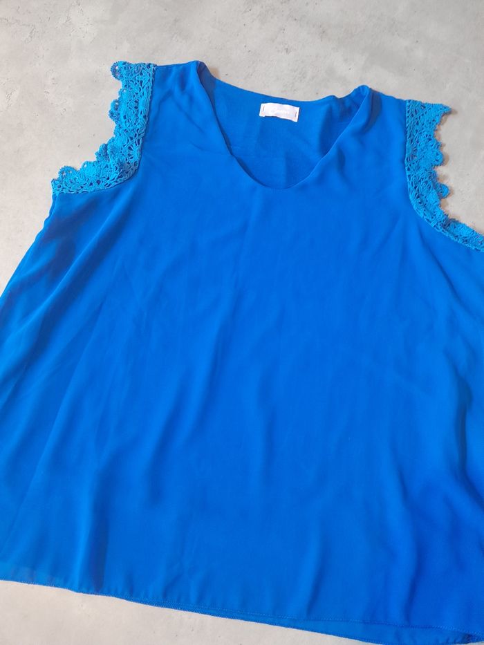 Blouse sans manches