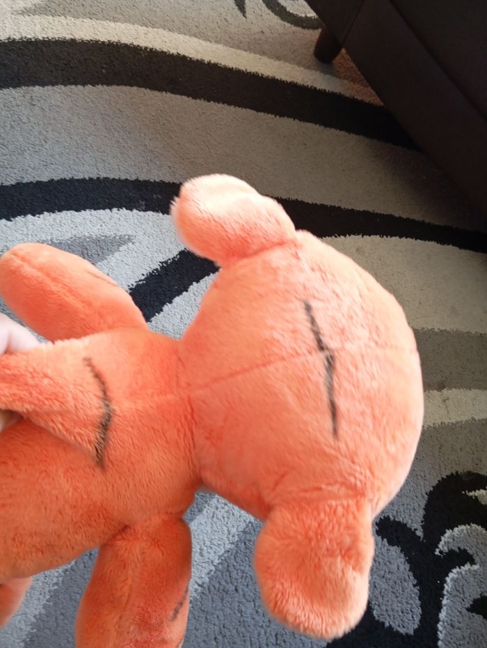 Lot peluche Tigrou. - photo numéro 8