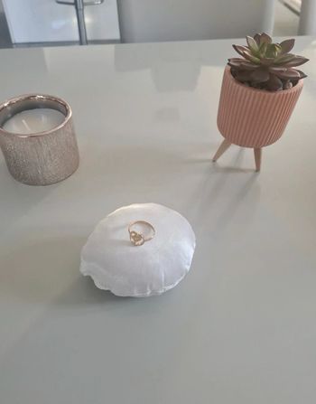 Bague fleur dorée 58mm - Neuve