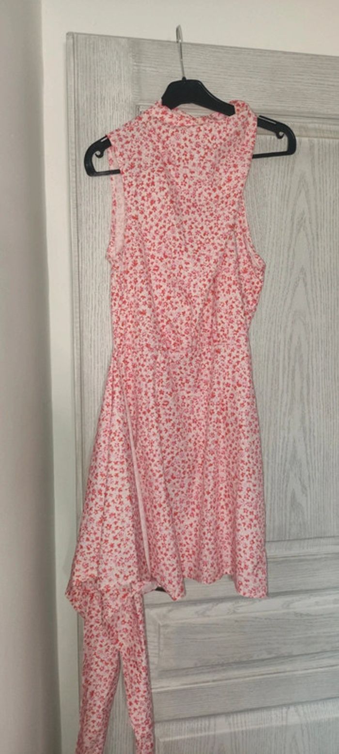 robe asymétrique rose à fleurs - photo numéro 3