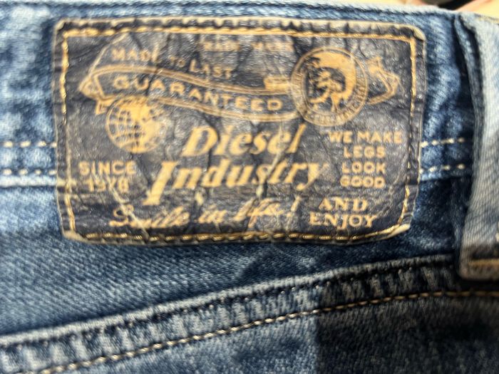 Jeans homme, diesel, modèle Larkee , taille W. 29 grand L. 32. - photo numéro 6