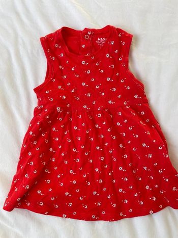 Robe rouge marguerite kiabi 12 mois