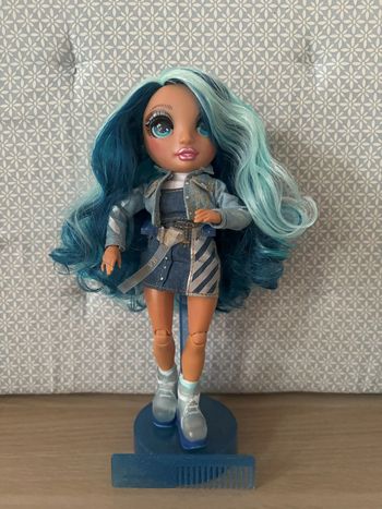 Poupée Skyler Bradshaw "Rainbow High"