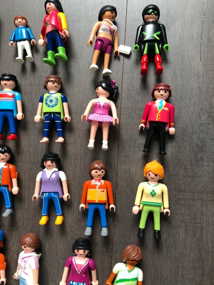 Lot de 34 personnages playmobil - photo numéro 4