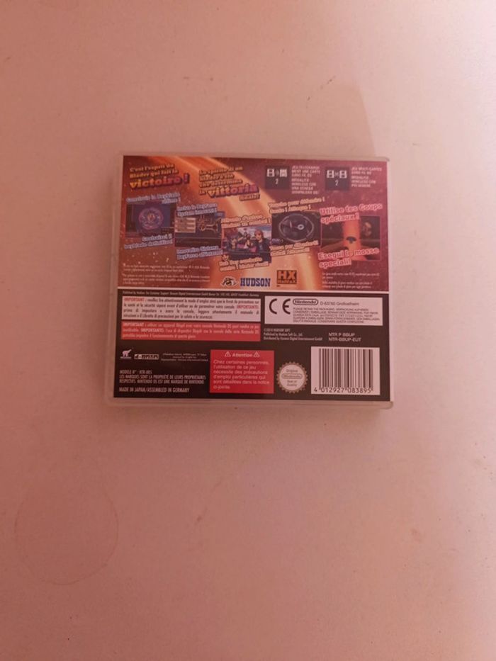Beyblade métal fusion - photo numéro 2