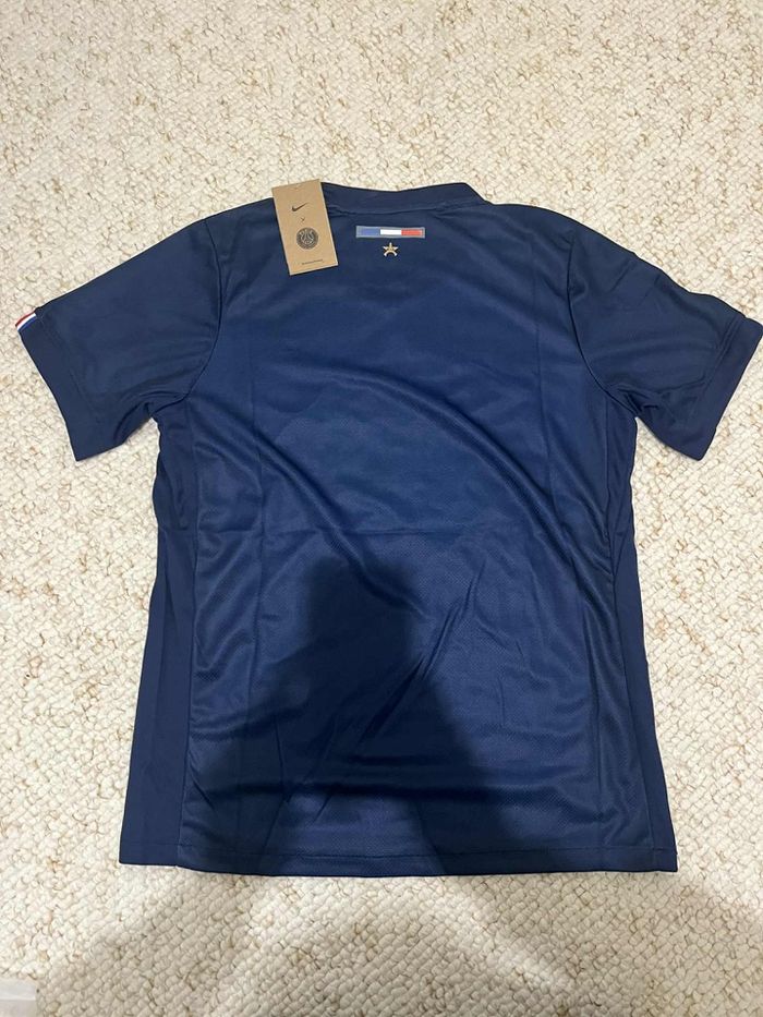 Maillot PSG neuve taille M - photo numéro 5