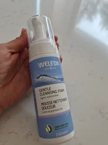 Weleda mousse nettoyante douceur