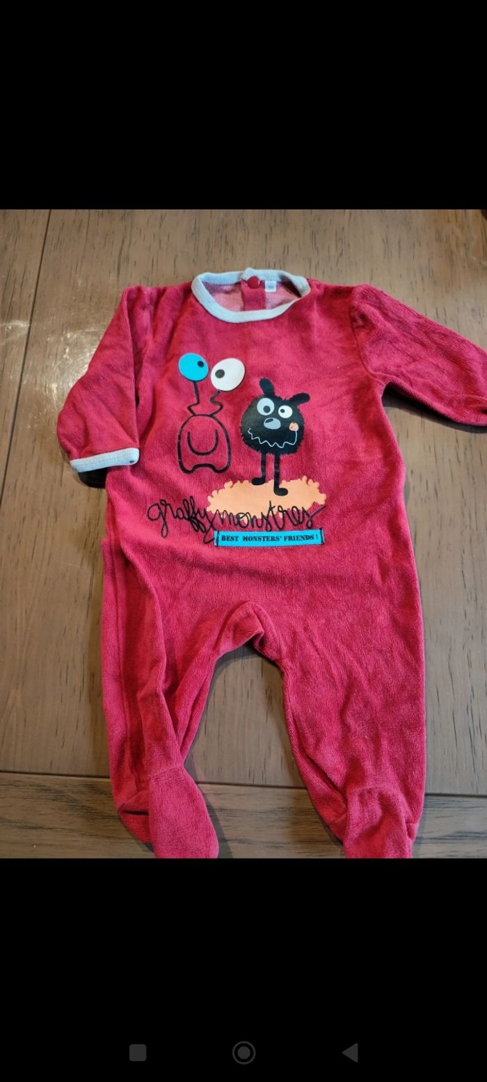 4 pyjamas garçon  en velours 3 mois - photo numéro 4