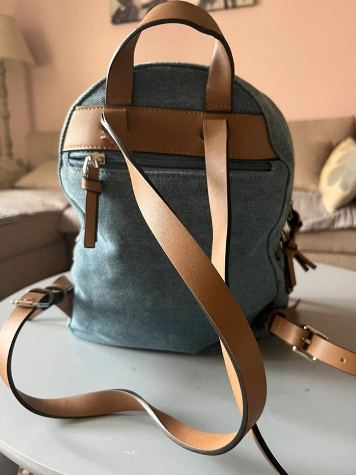 Sac à dos marque Parfois - photo numéro 3