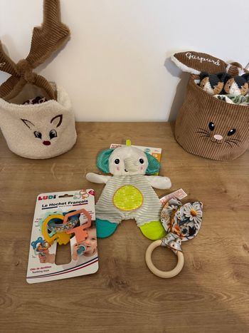 Lot de jouet éveil & dentition - dés la naissance