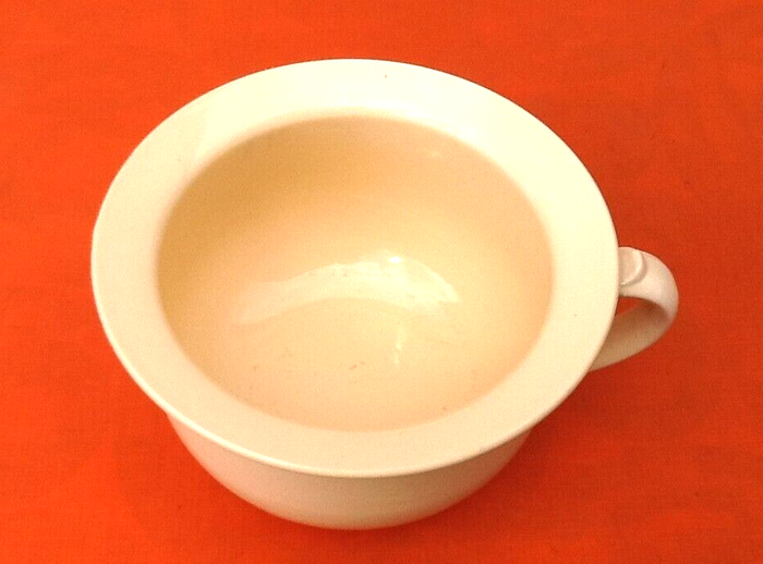 Années 1920 Vase de nuit (pot de chambre) Demi-porcelaine Badonviller France - photo numéro 4