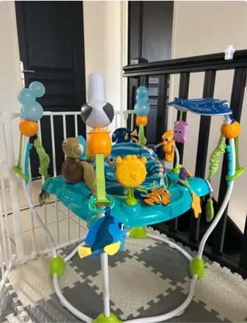 DISNEY BABY Aire d'éveil bébé multi-jouets