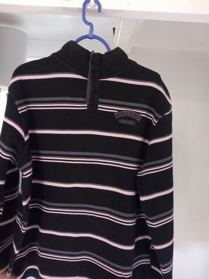 Sweats taille xxl  marque  At company - photo numéro 3